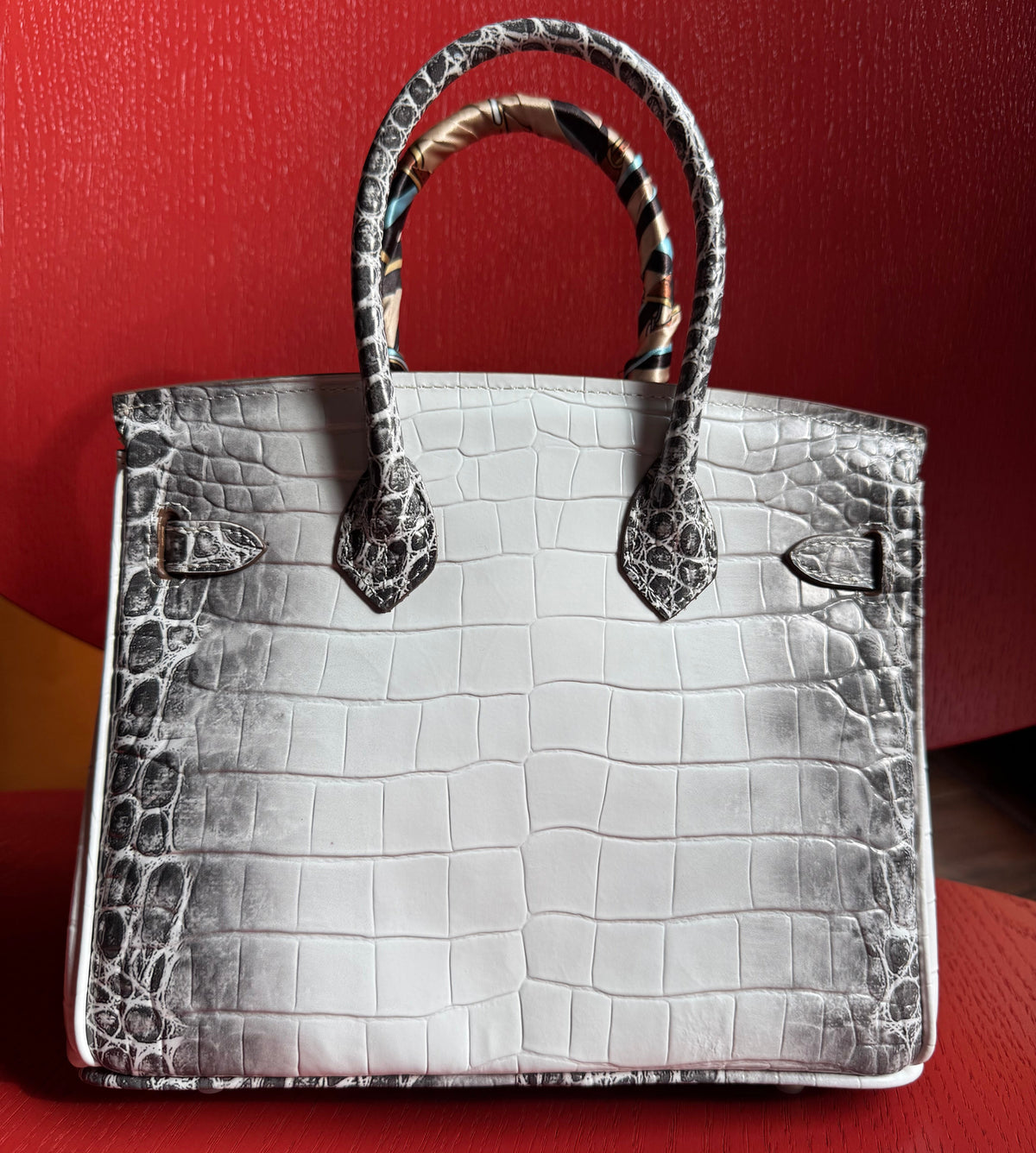 LA Gradient Crocodile effect Cowhide Bag