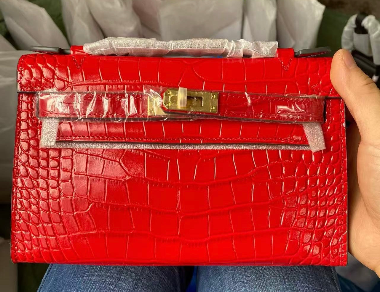 Alligator/ Ostrich effect Leather bag