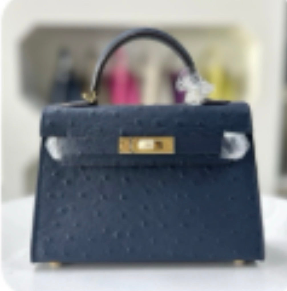 Alligator/ Ostrich effect Leather bag