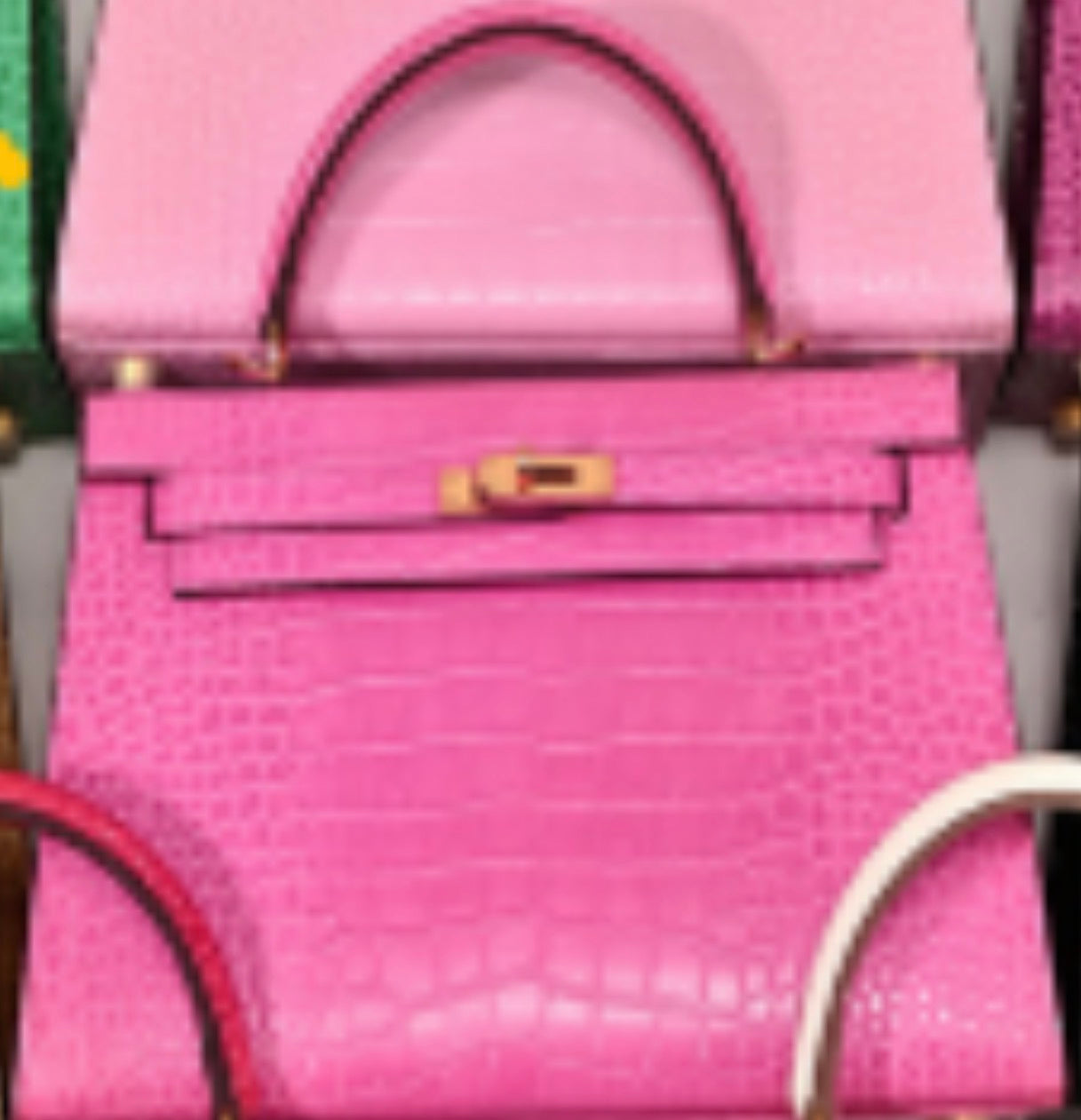 Alligator/ Ostrich effect Leather bag