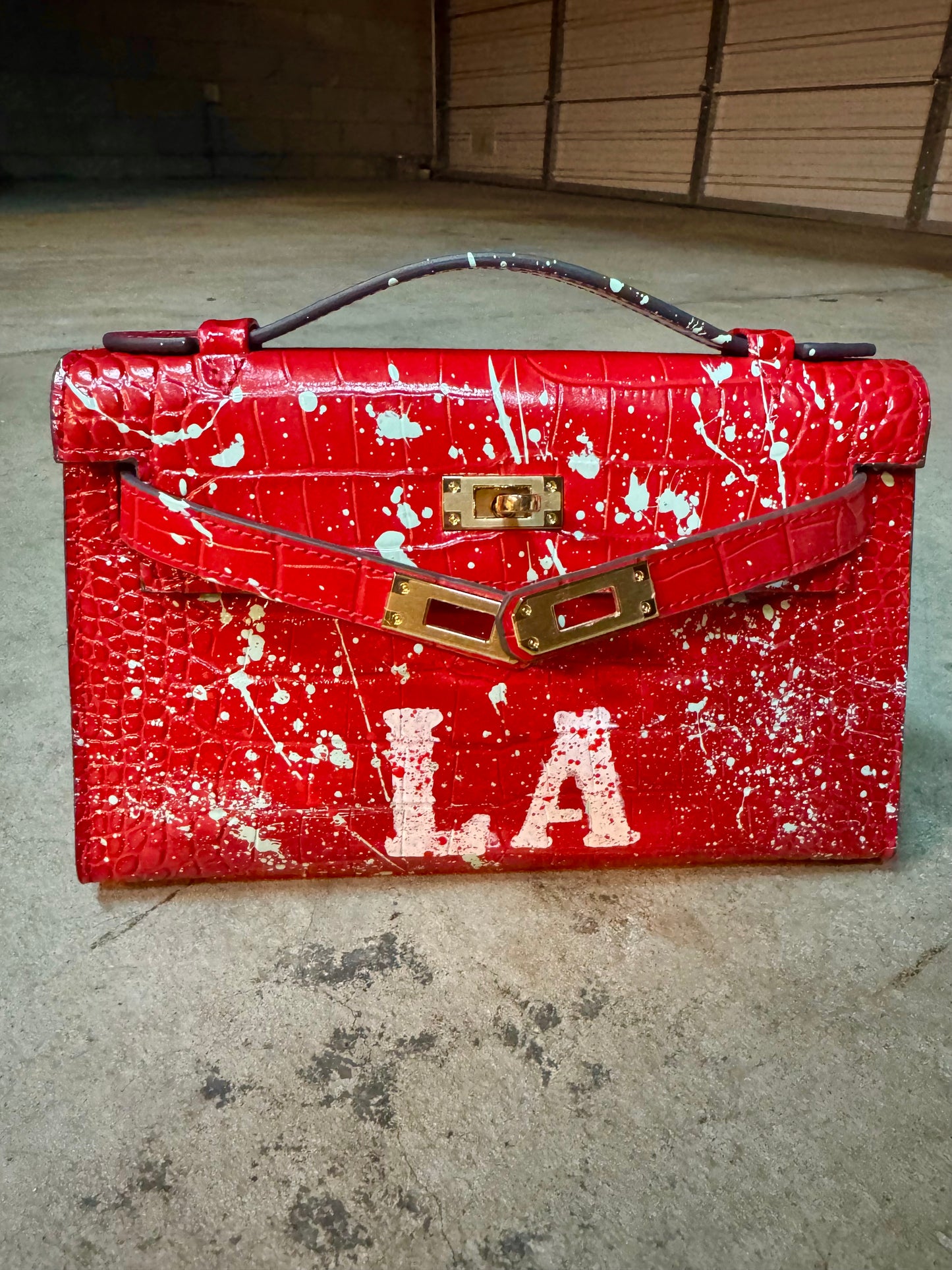 Alligator/ Ostrich effect Leather bag (Pochette)